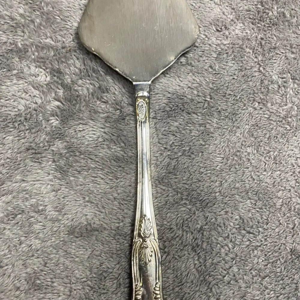 Vintage Silver Brush Large Pie Cake Server 11.5